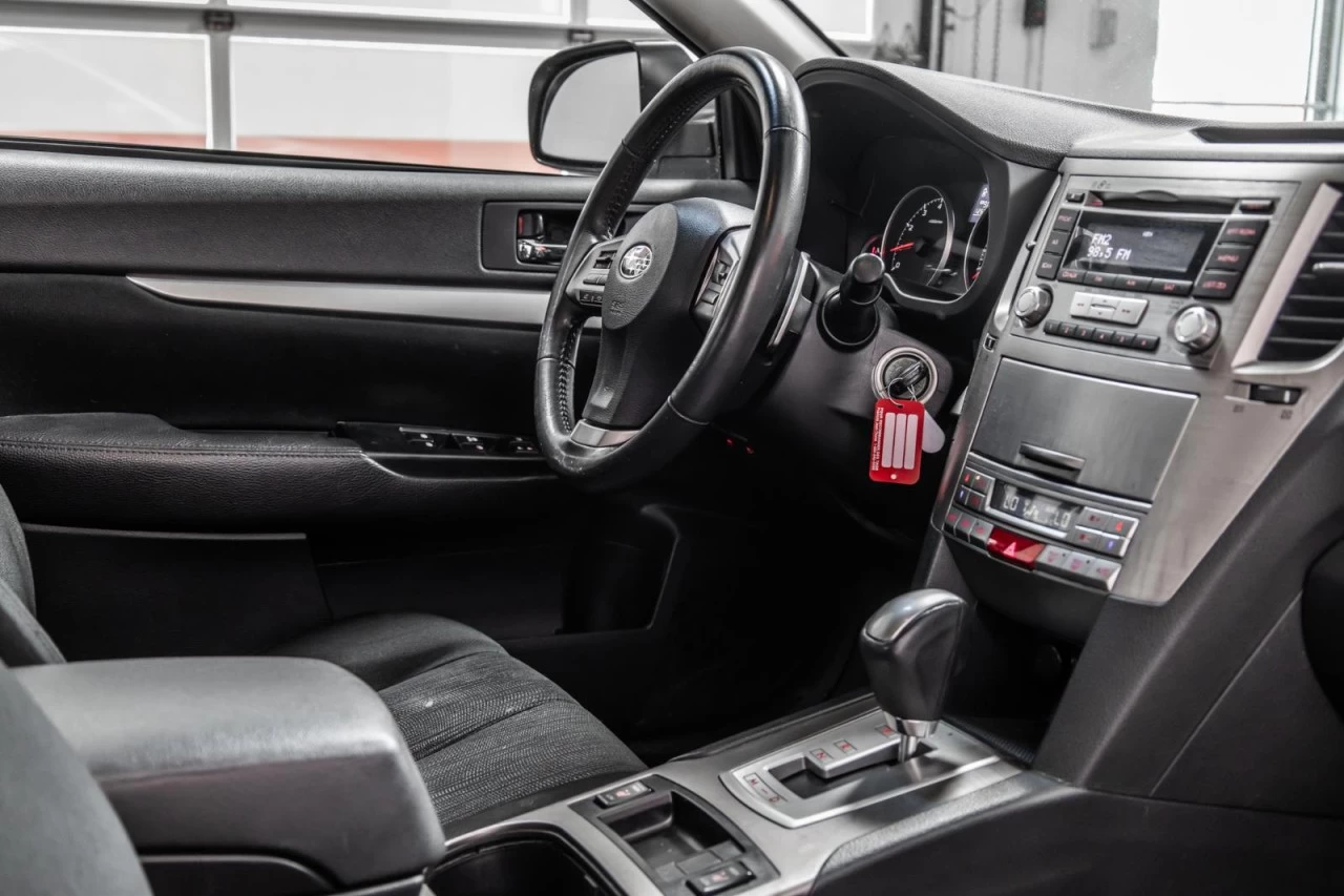 2014 Subaru Legacy 4x4 Automatique Garantie 1 AN Main Image