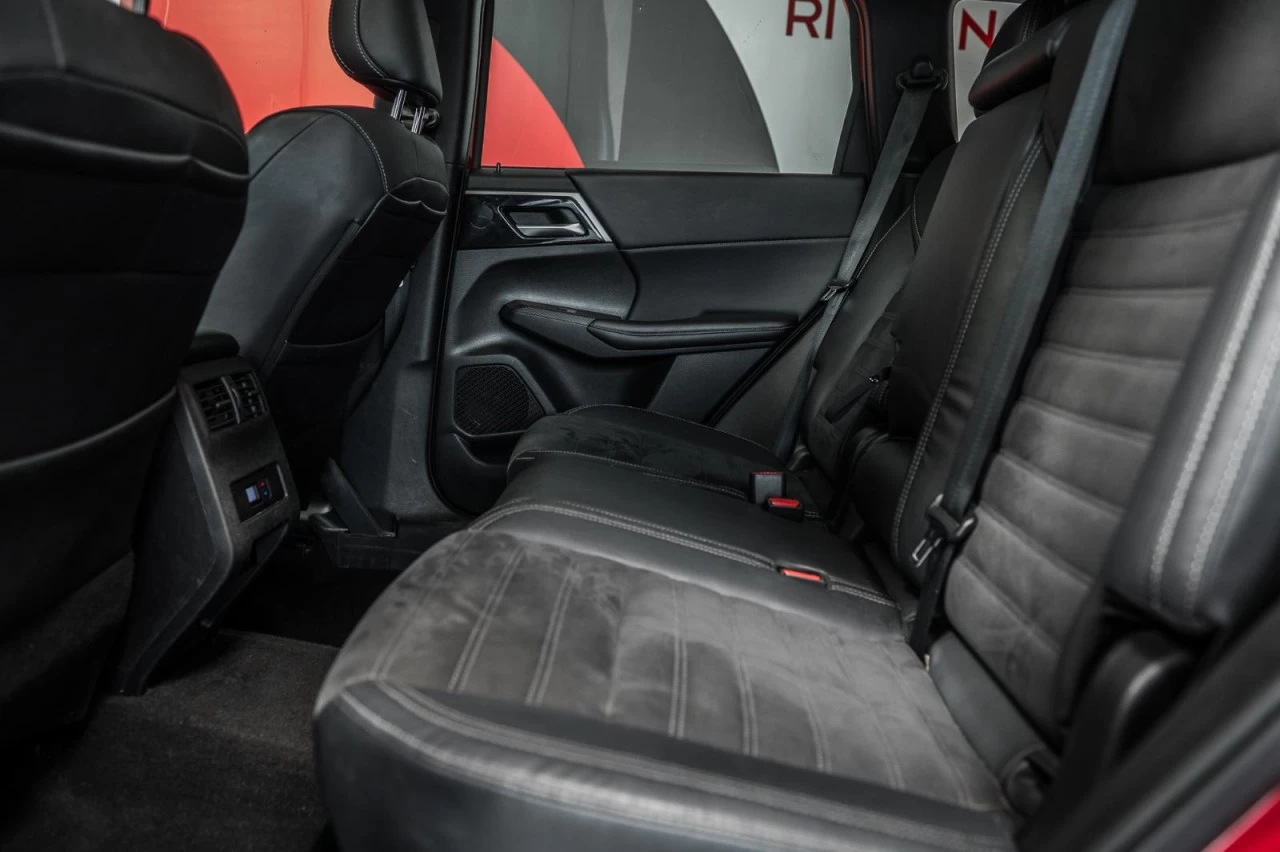 2022 Mitsubishi Outlander LE S-AWC 7.PASS+TOIT.PANO+VOLANT/SIEGES.CHAUFFANTS Image principale