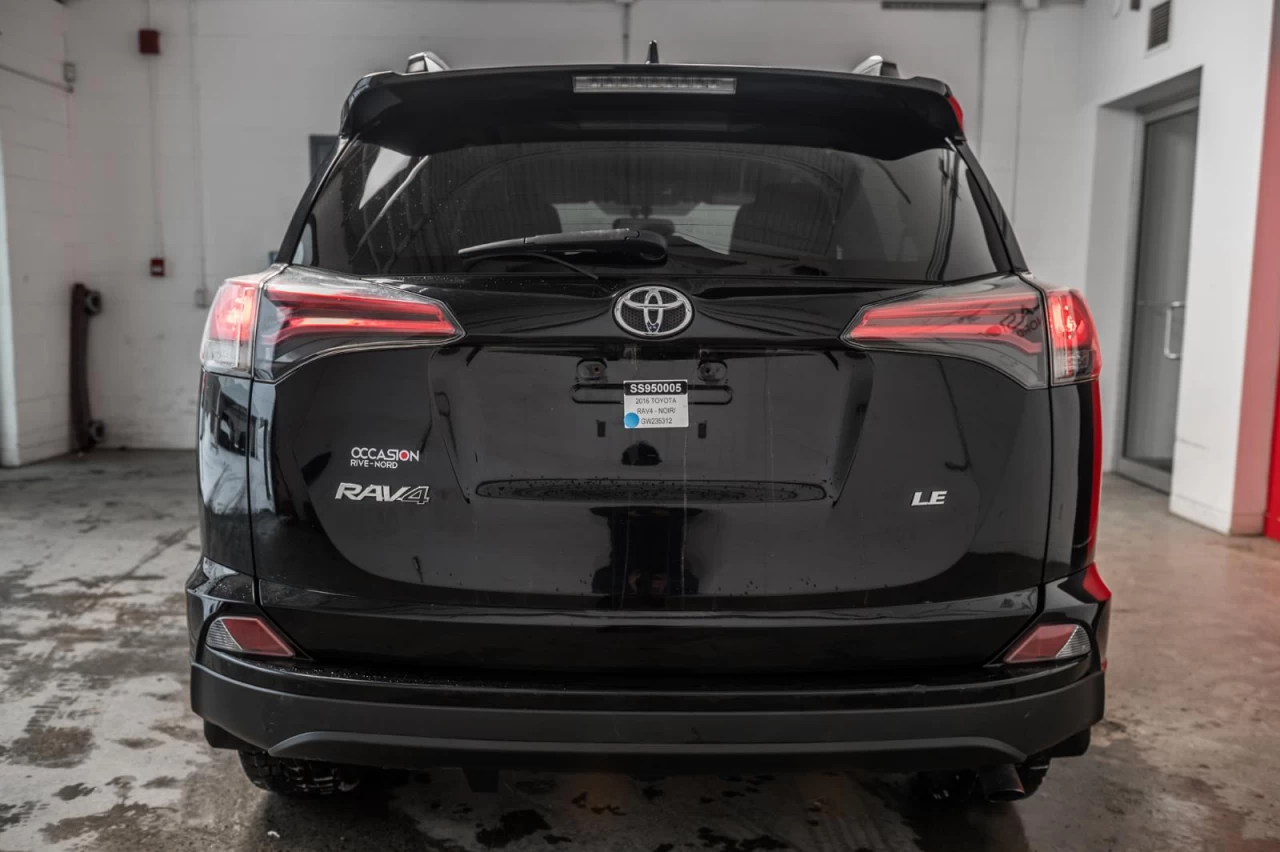 2016 Toyota RAV4 LE MAGS+SIEGES.CHAUFF+BLUETOOTH+CAM.RECUL Main Image