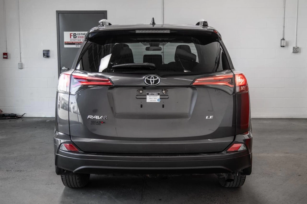 2017 Toyota RAV4 LE MAGS+SIEGES.CHAUFF+BLUETOOTH+CAM.RECUL Main Image