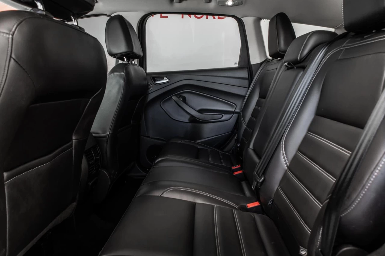 2017 Ford Escape Titanium 4WD+NAVI+TOIT.PANO+CUIR+SIEGES.CHAUFFANTS Image principale