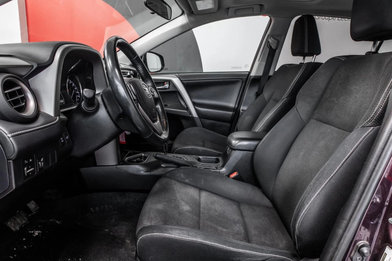 2016 Toyota RAV4 AWD XLE GARANTIE 1 AN Main Image