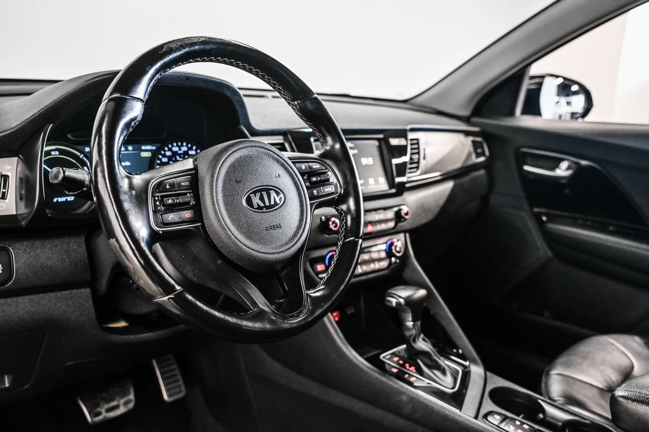 2019 Kia Niro Plug-In Hybrid Ex Main Image