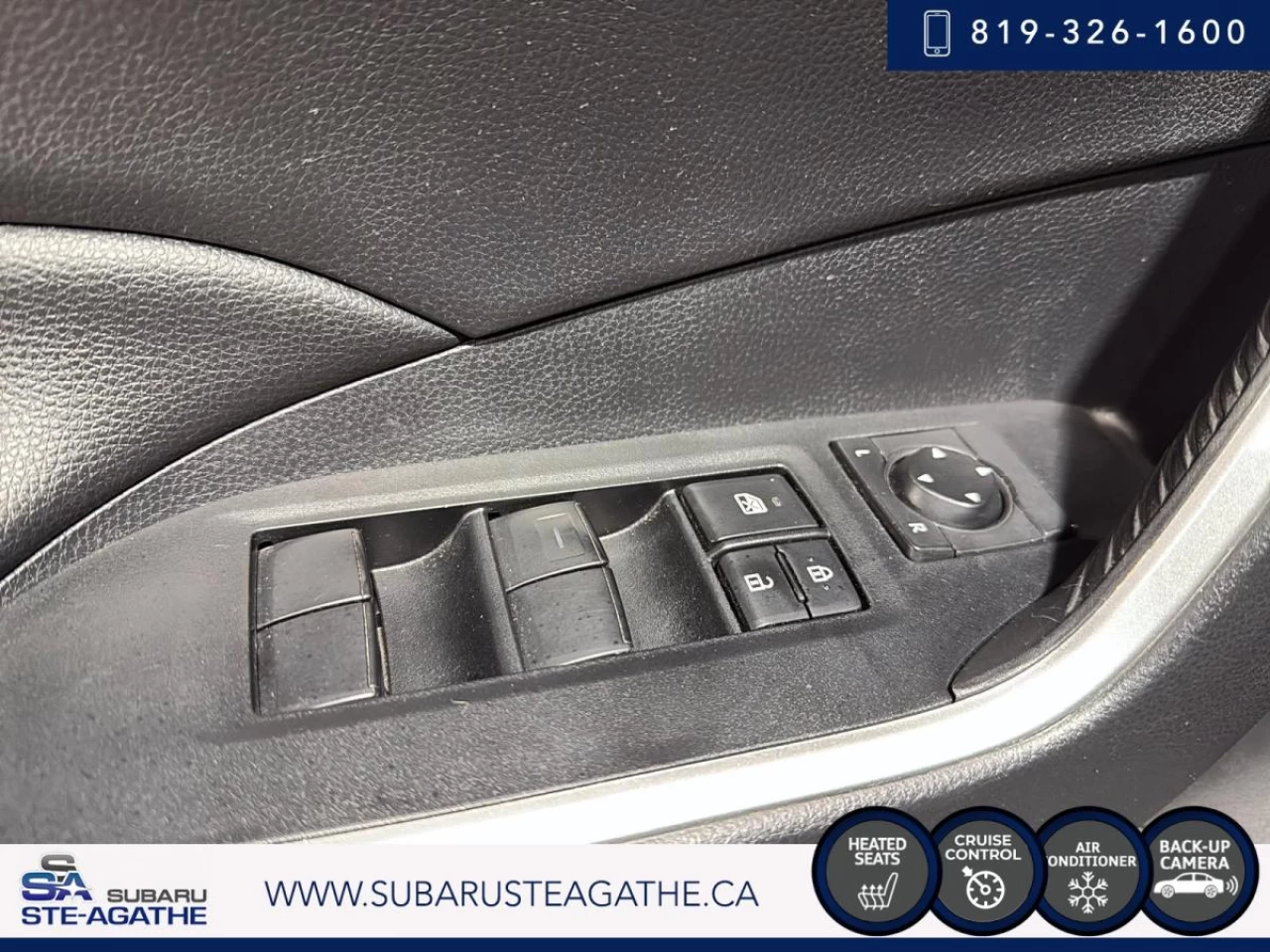 2019 Toyota RAV4 LE FWD (CARPLAY+MAGS+CAMRECUL) Image principale