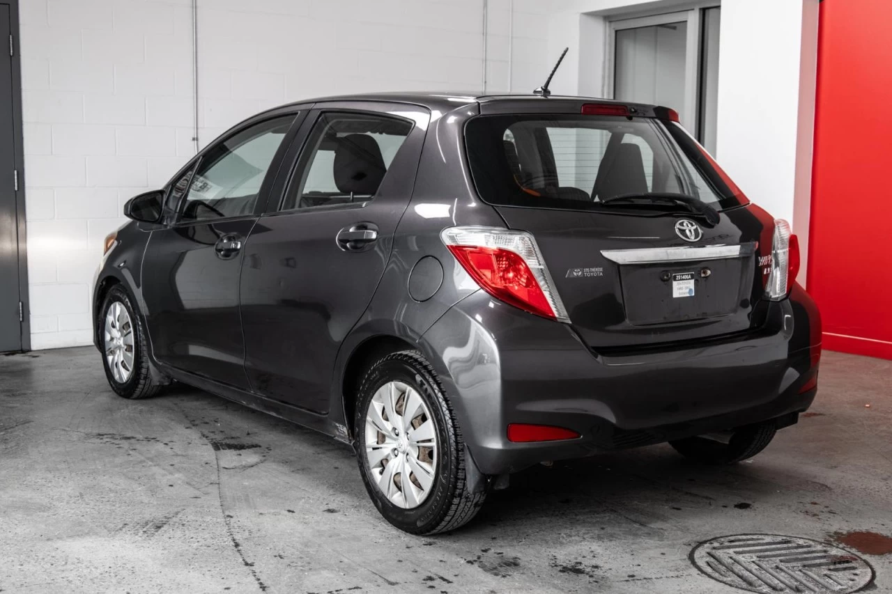 2014 Toyota Yaris Automatique hatchback Garantie 1 AN Image principale