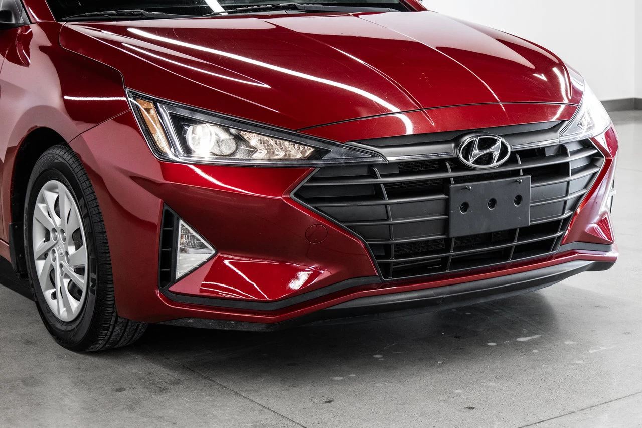 2020 Hyundai Elantra Essential Image principale