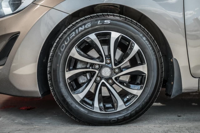 Hyundai Elantra Automatique GL - Garantie 1 AN 2015