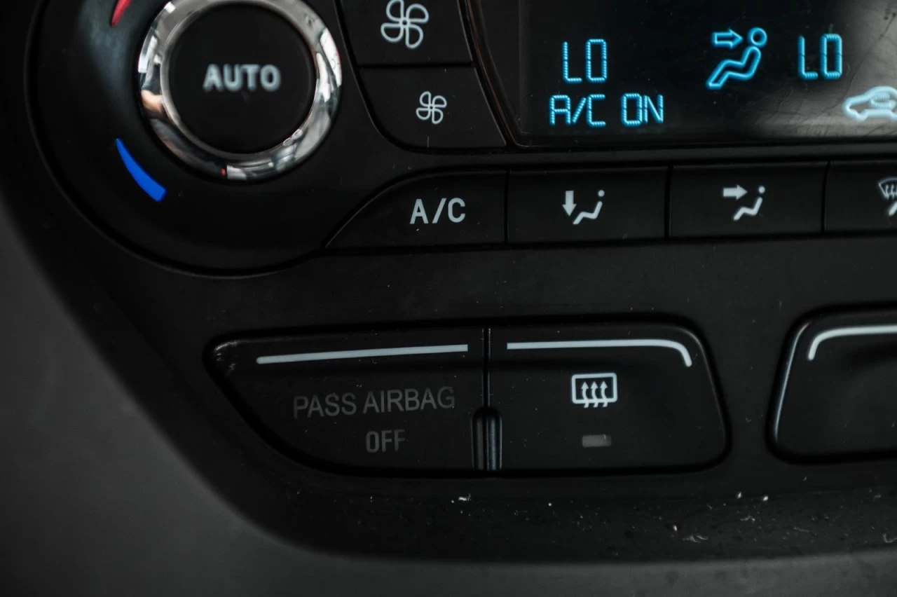 2015 Ford C-MAX SE Garantie 1 AN Main Image