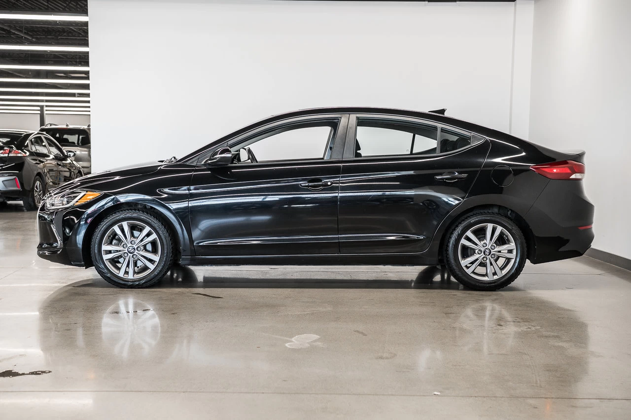2018 Hyundai Elantra Gl Se Main Image