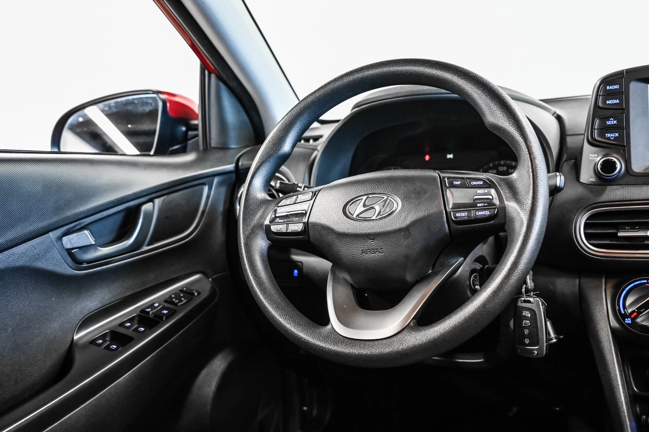 2021 Hyundai Kona Essential Main Image