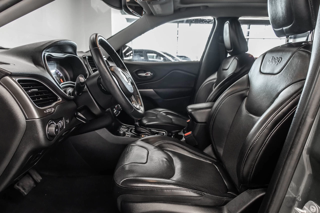 2019 Jeep Cherokee Limited V6 4x4 Main Image