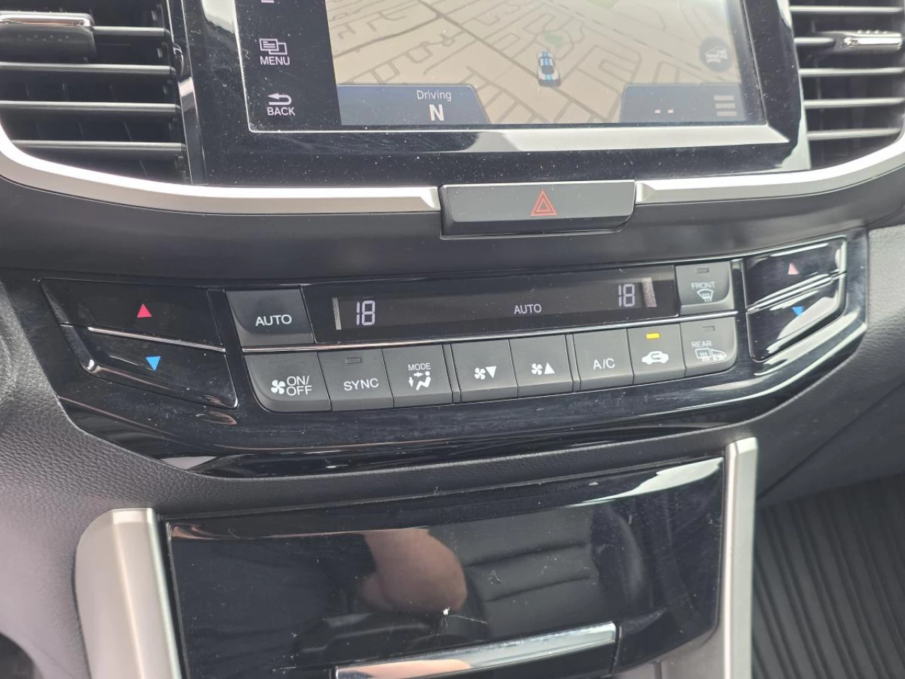 2016 Honda Accord Sedan Touring CVT Main Image