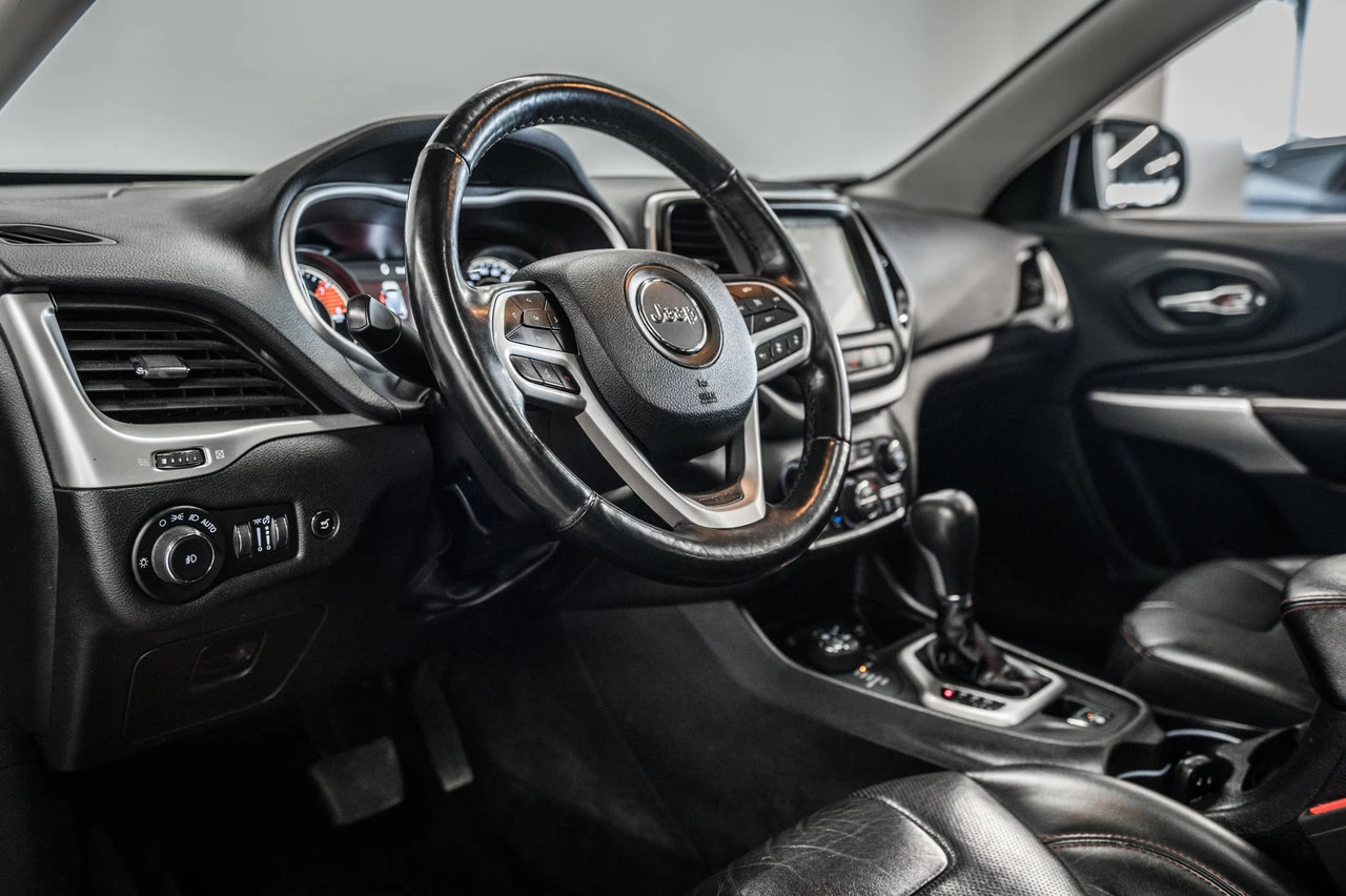 2018 Jeep Cherokee Trailhawk V6 4wd Image principale