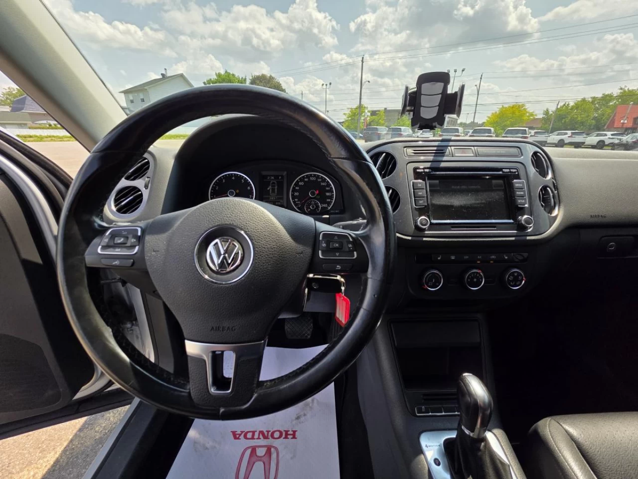 2013 Volkswagen Tiguan 4dr Auto Trendline 4Motion Image principale