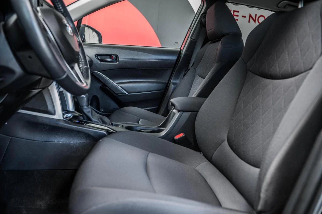 2022 Toyota Corolla Cross LE AWD+SIEGES.CHAUFF+BLUETOOTH+CARPLAY+CAM.RECUL Main Image
