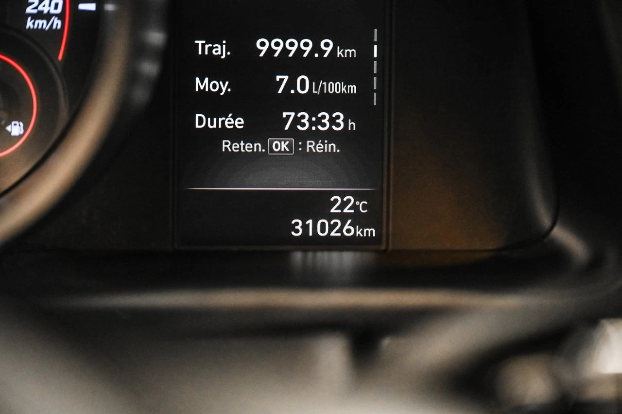 2022 Hyundai Elantra Preferred Main Image