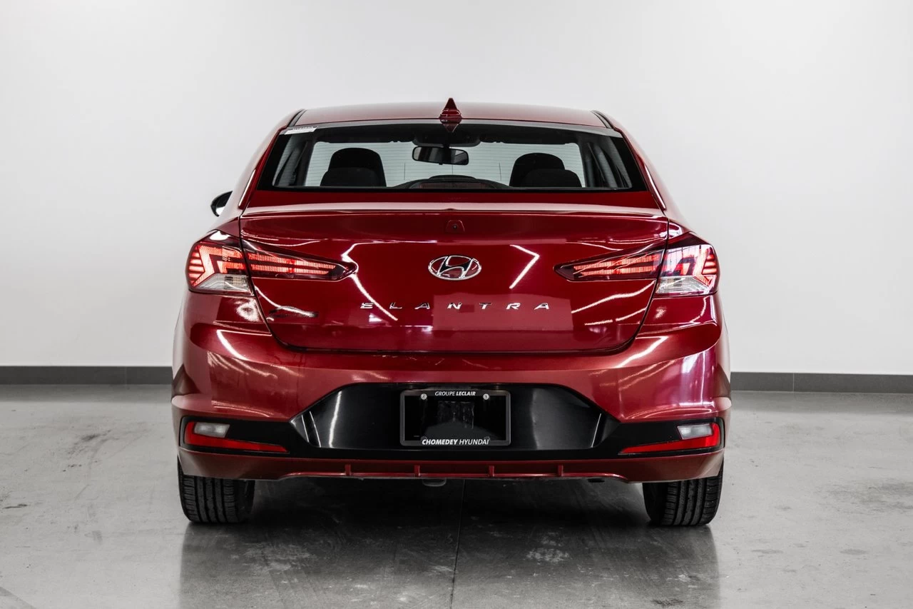 2020 Hyundai Elantra Preferred Main Image