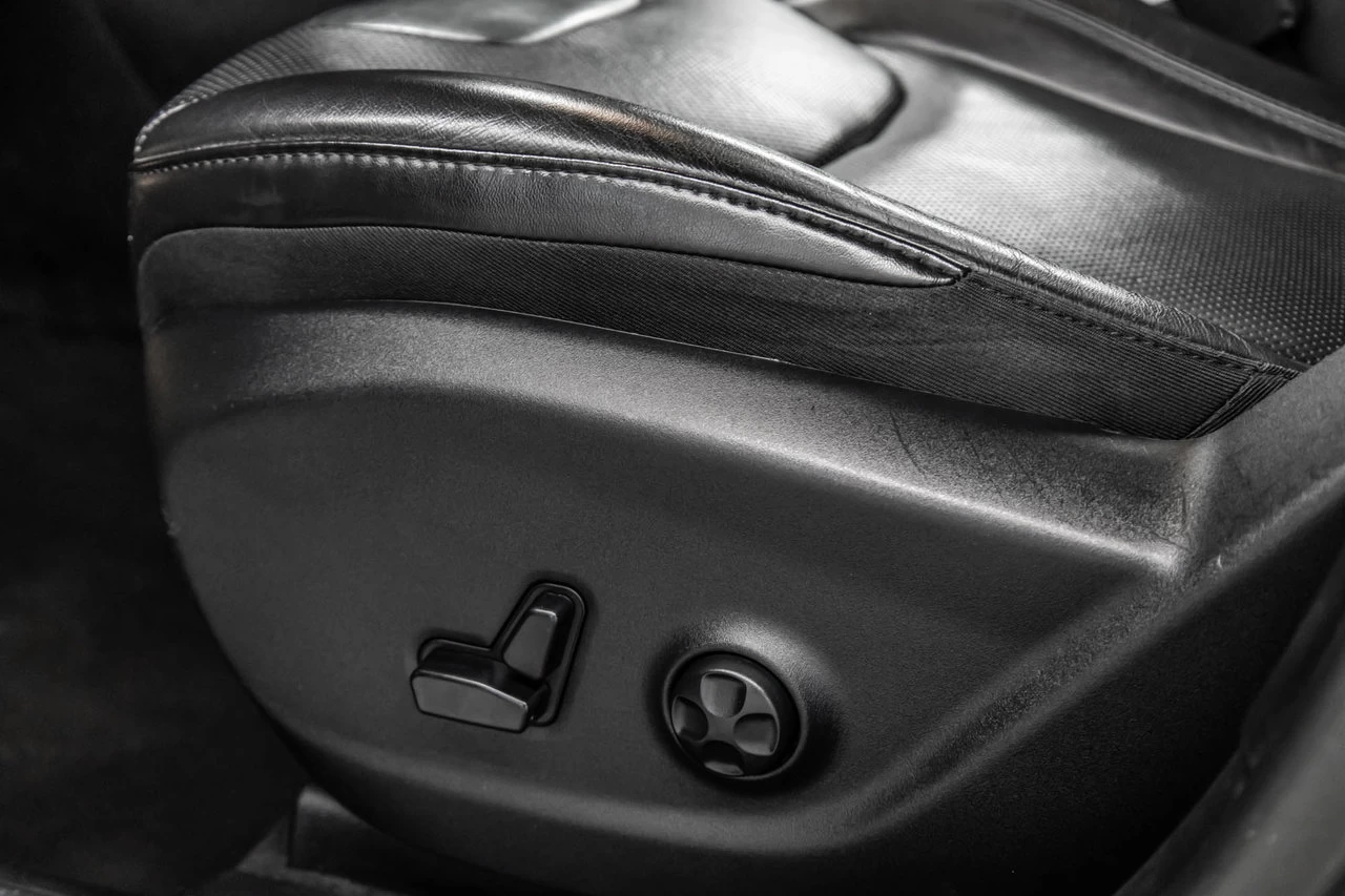 2019 Jeep Cherokee Limited V6 4x4 Main Image