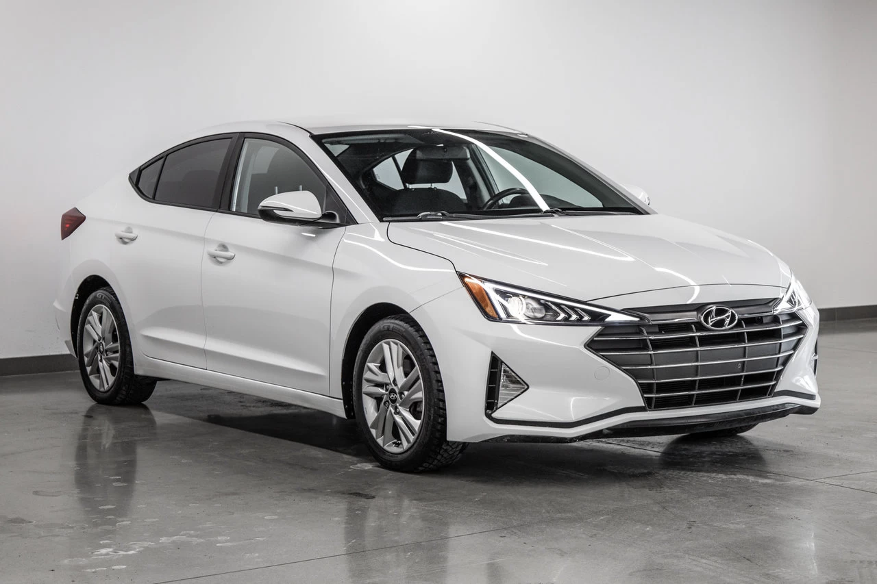 2020 Hyundai Elantra Preferred Main Image