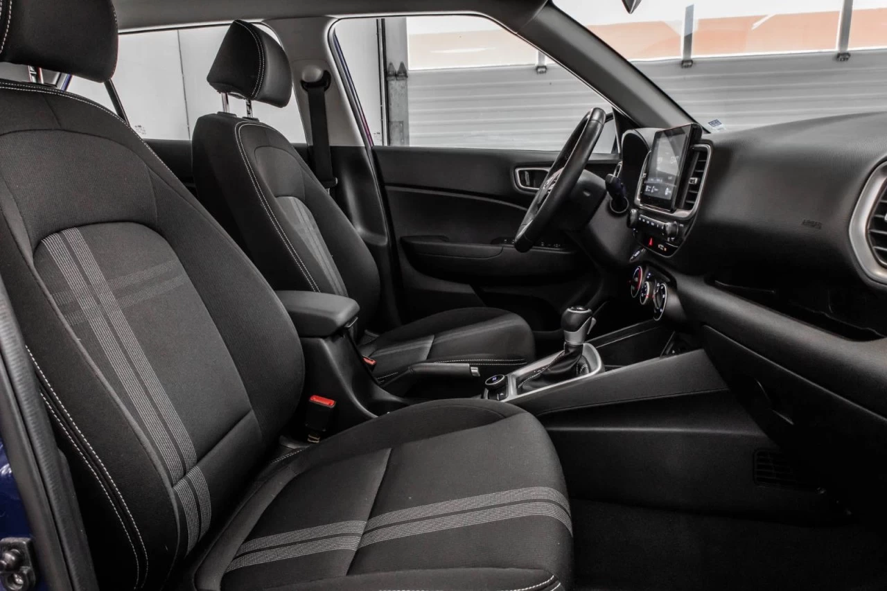 2020 Hyundai Venue Preferred MAGS+VOLANT/SIEGES.CHAUFF+CARPLAY Main Image