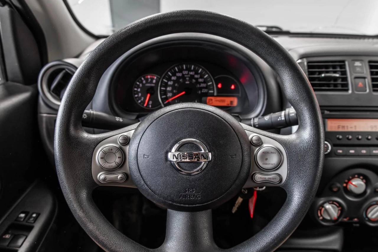 2015 Nissan Micra Automatique - Garantie 1 AN Main Image