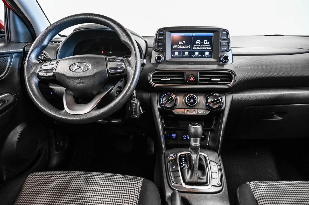 2021 Hyundai Kona Essential Main Image