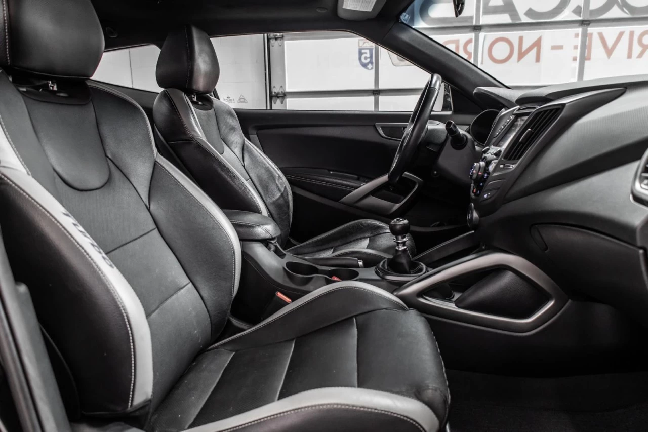 2016 Hyundai Veloster Turbo TOIT.OUVRANT+CUIR+CAM.RECUL+SIEGES.CHAUFF Main Image