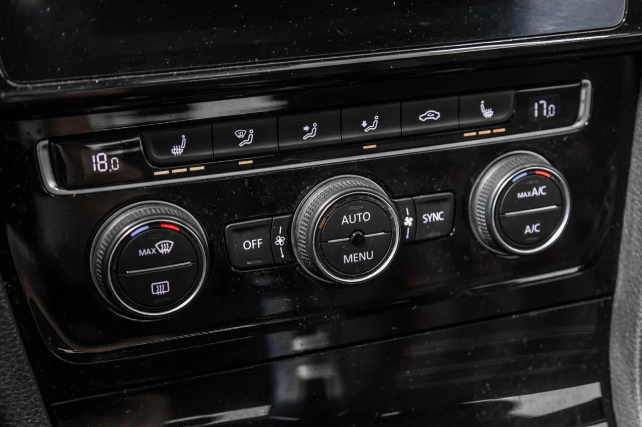 2019 Volkswagen Golf GTI SIEGES.CHAUFF+CAM.RECUL+BLUETOOTH+REG.VITESSE Main Image