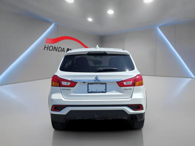Mitsubishi RVR ES FWD 2019