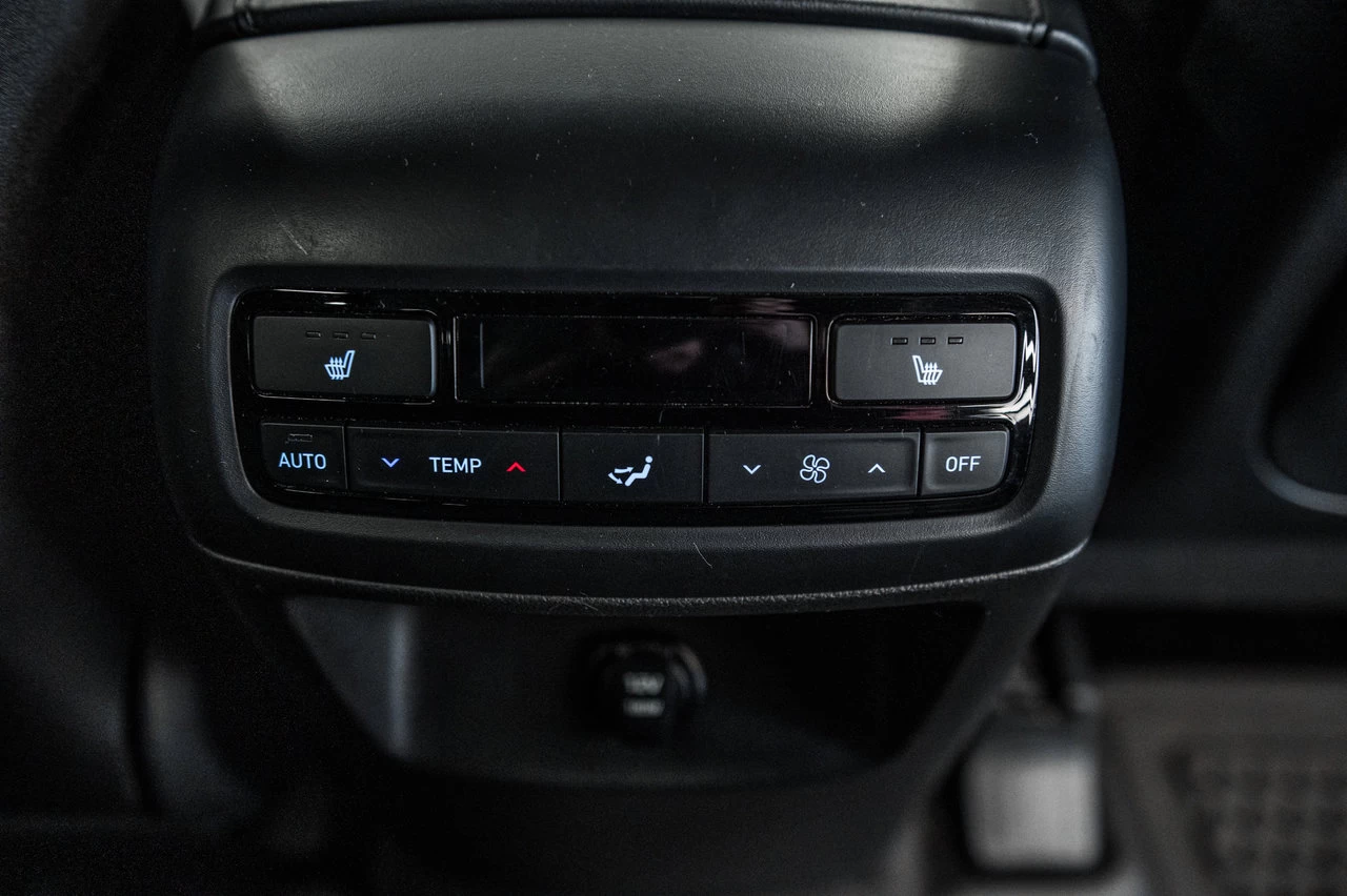 2023 Hyundai Palisade Preferred Awd 8-Pass Main Image