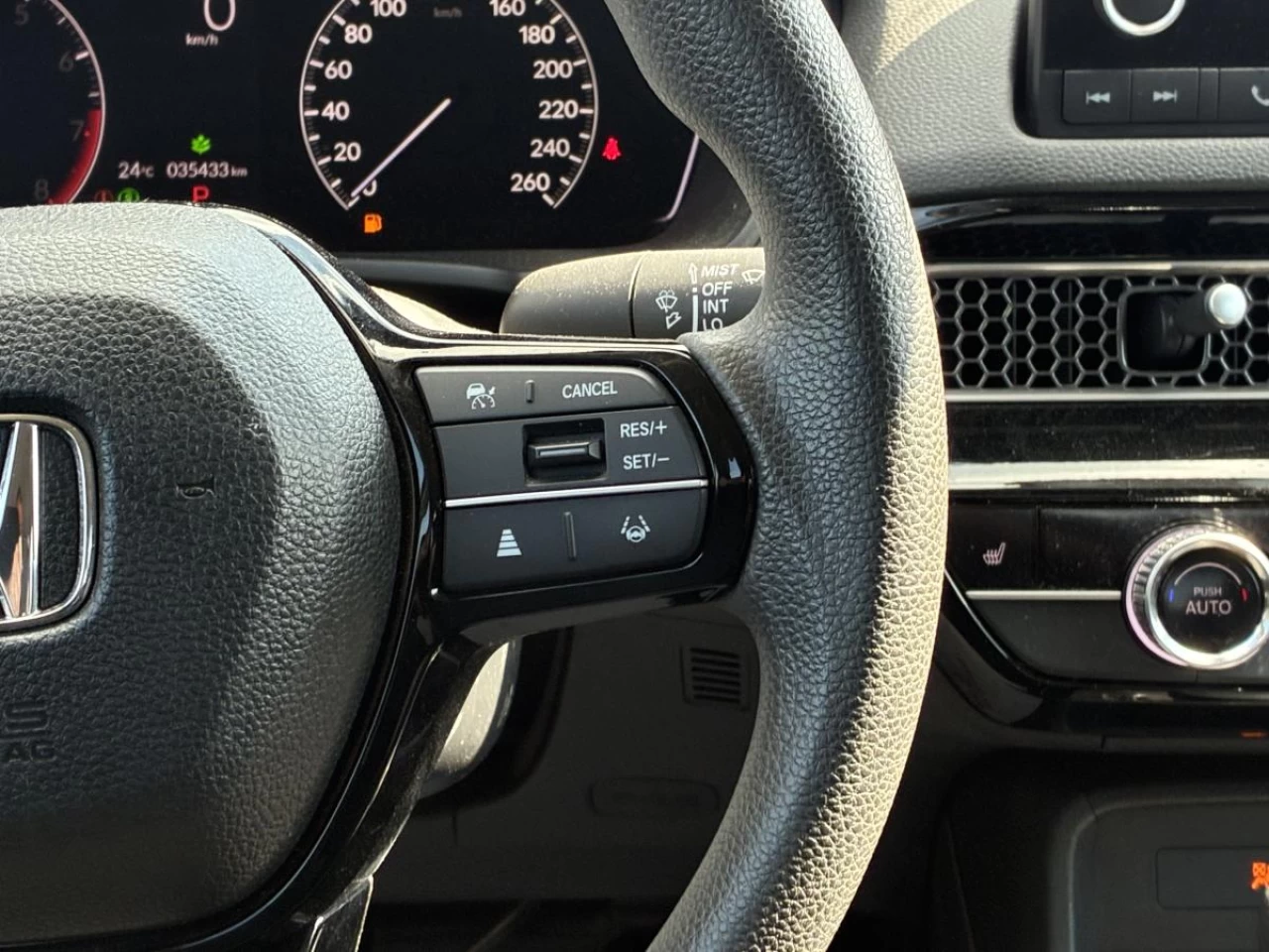 2022 Honda Civic LX CVT Sedan Image principale