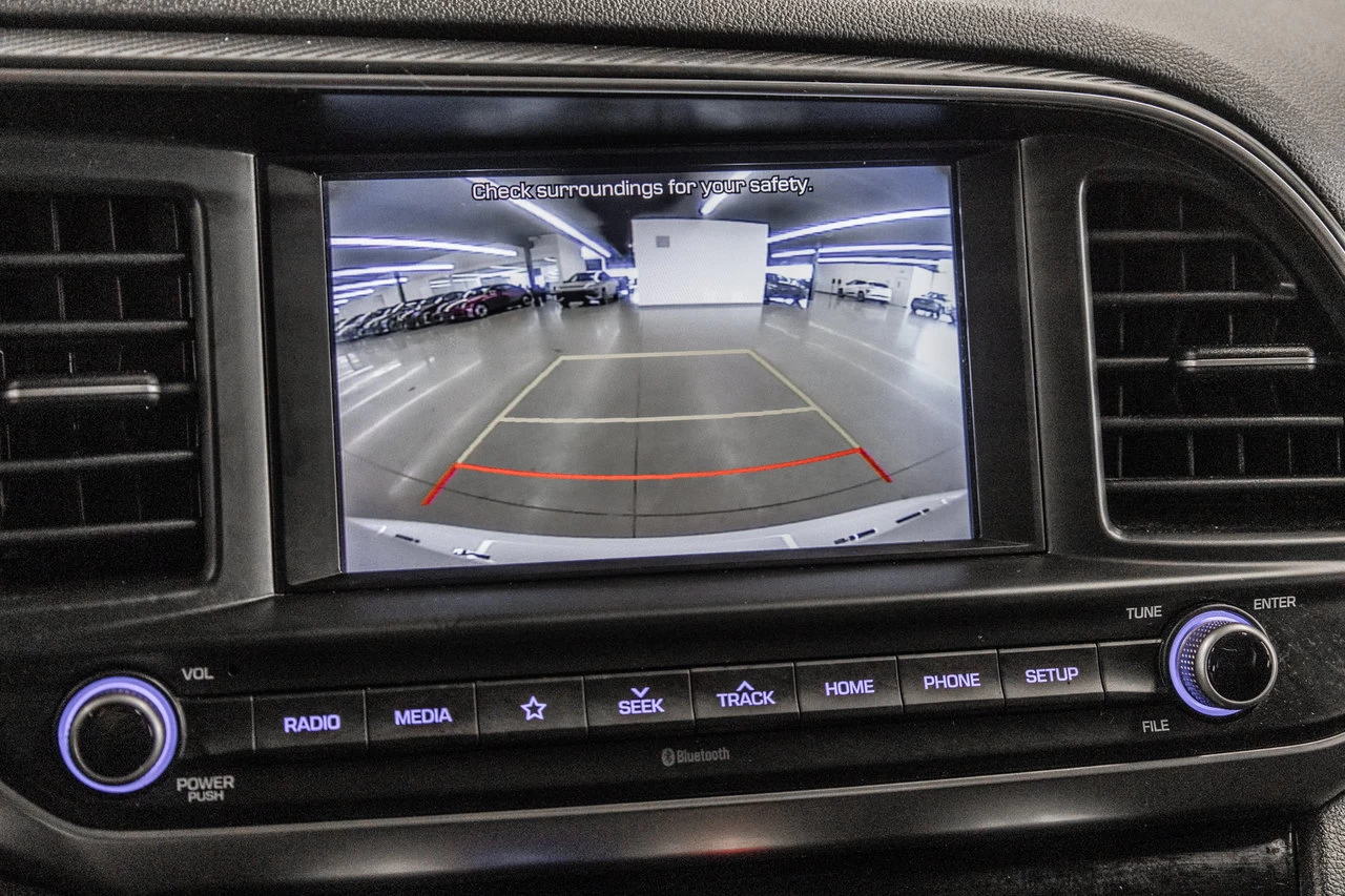 2020 Hyundai Elantra Preferred Main Image