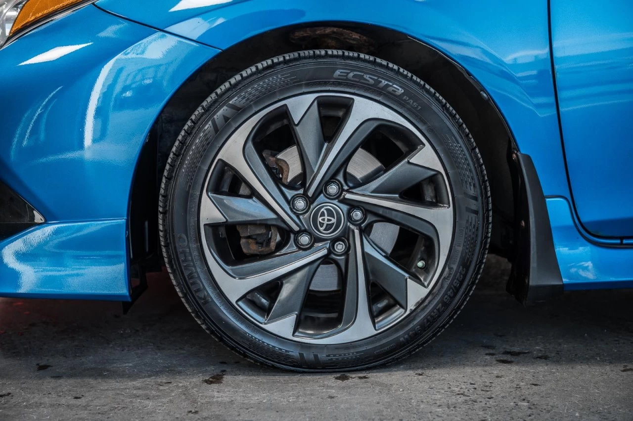 2018 Toyota Corolla iM SIEGES.CHAUFF+CAM.RECUL+BLUETOOTH+REG.VITESSE Image principale