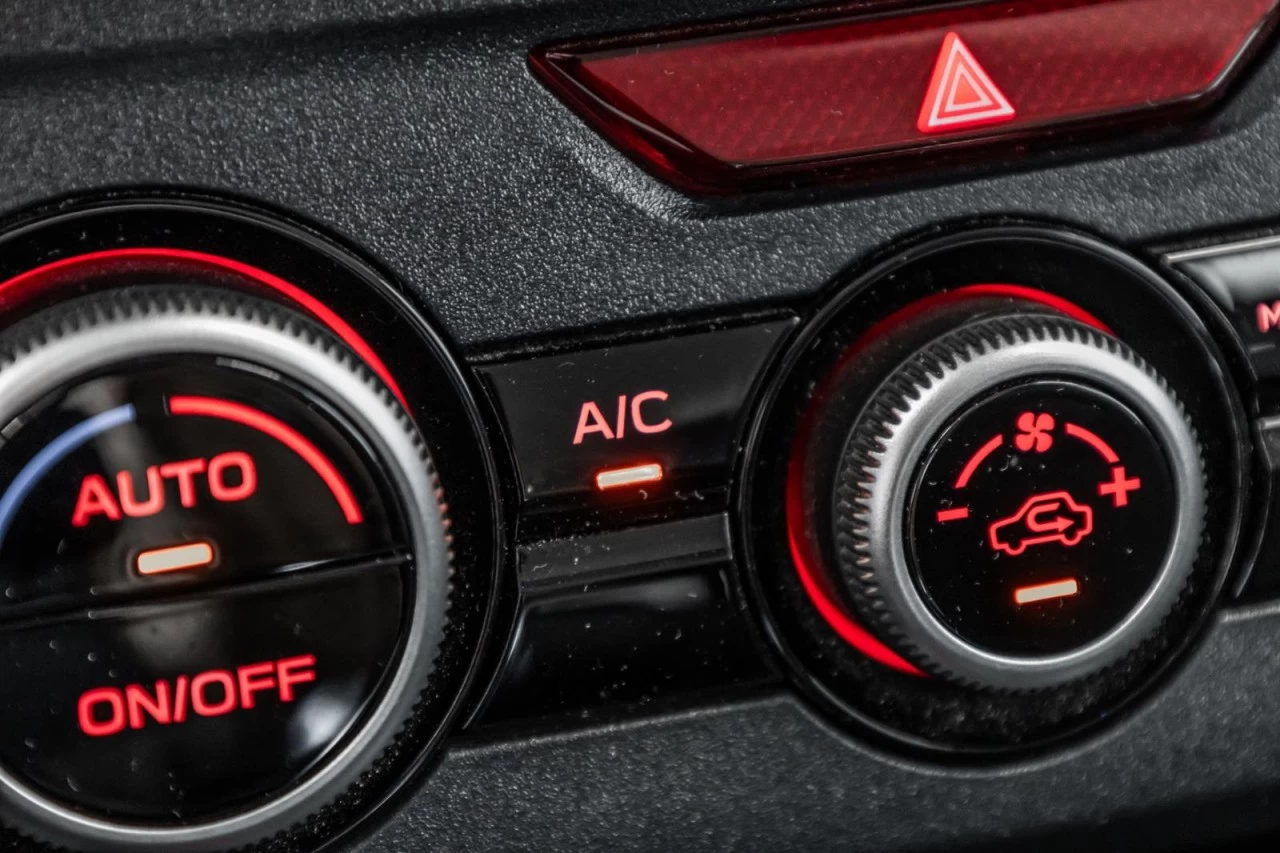 2022 Subaru Impreza Touring EyeSight+VOLANT/SIEGES.CHAUFF+CARPLAY Main Image