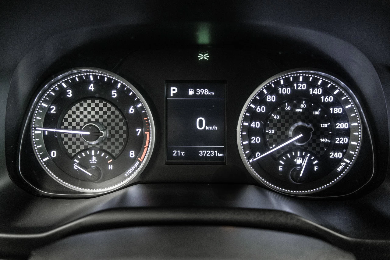 2020 Hyundai Elantra Preferred Main Image