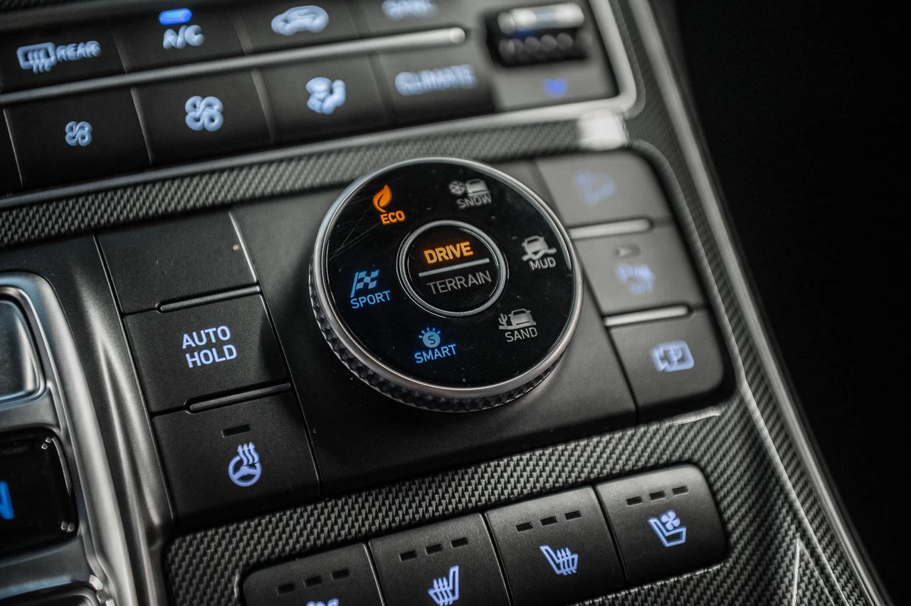 2023 Hyundai Santa Fe Hybrid Luxury Awd Main Image