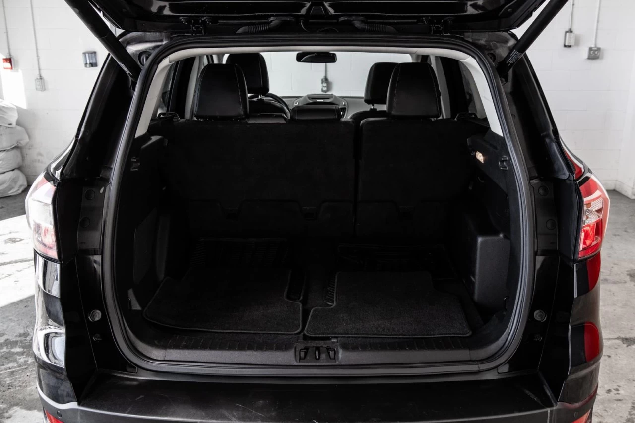 2017 Ford Escape Titanium 4WD+NAVI+TOIT.PANO+CUIR+SIEGES.CHAUFFANTS Image principale