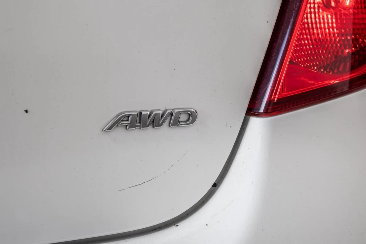 2013 Toyota Matrix Automatique AWD Garantie 1 AN Image principale