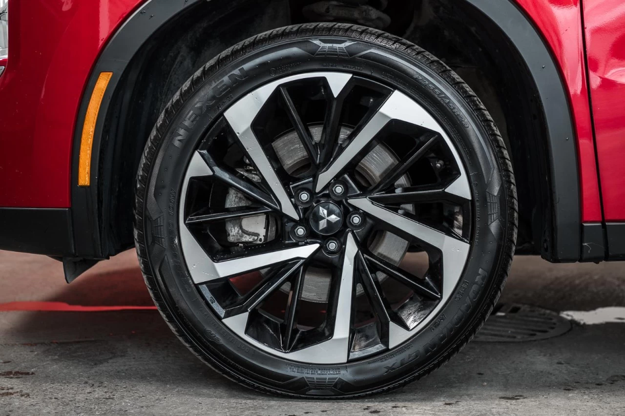 2022 Mitsubishi Outlander LE S-AWC 7.PASS+TOIT.PANO+VOLANT/SIEGES.CHAUFFANTS Image principale
