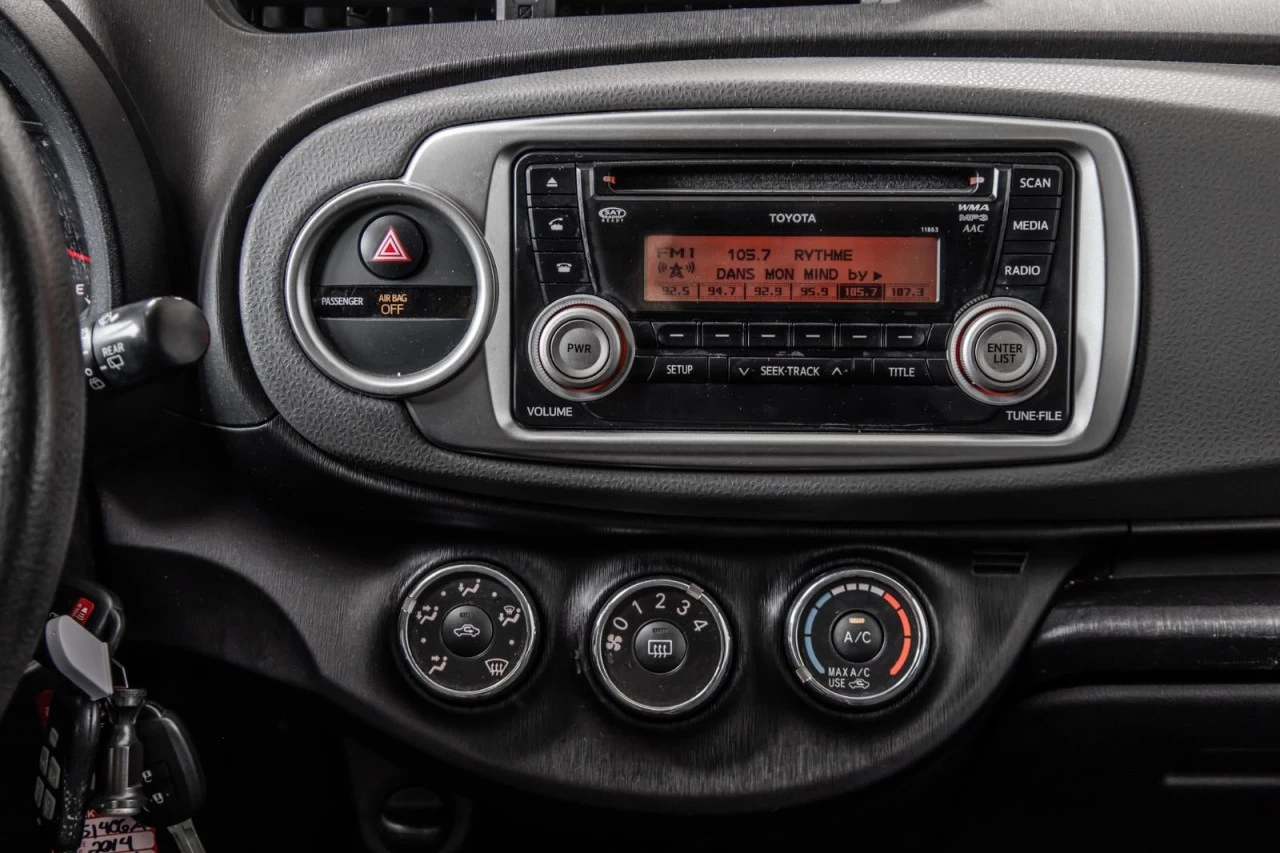 2014 Toyota Yaris Automatique hatchback Garantie 1 AN Image principale