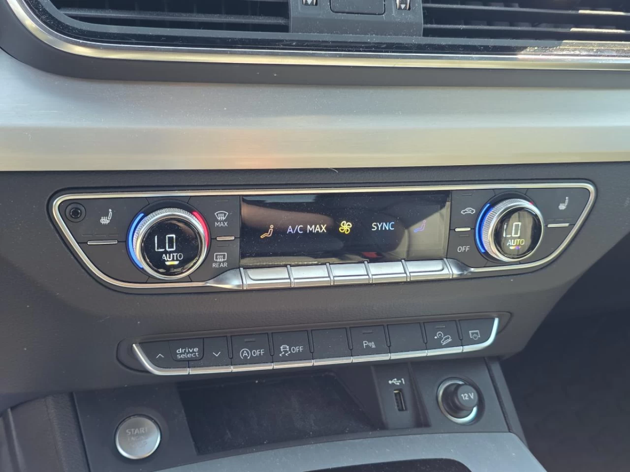 2021 Audi Q5 Progressiv 45 TFSI quattro Main Image