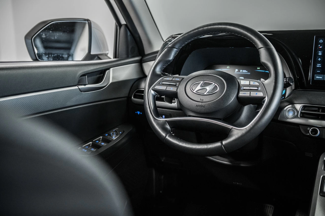 2023 Hyundai Palisade Preferred Awd 8-Pass Main Image