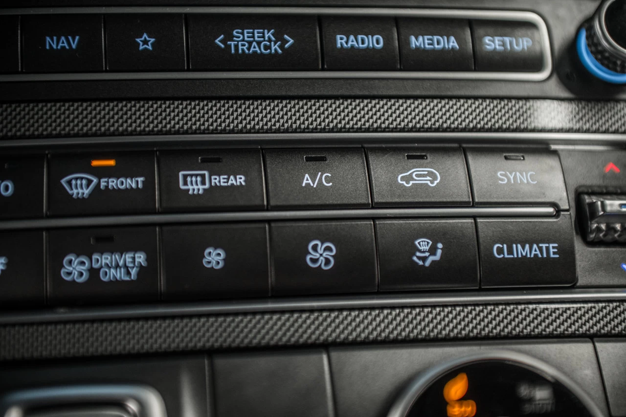 2023 Hyundai Santa Fe Hybrid Luxury Awd Main Image
