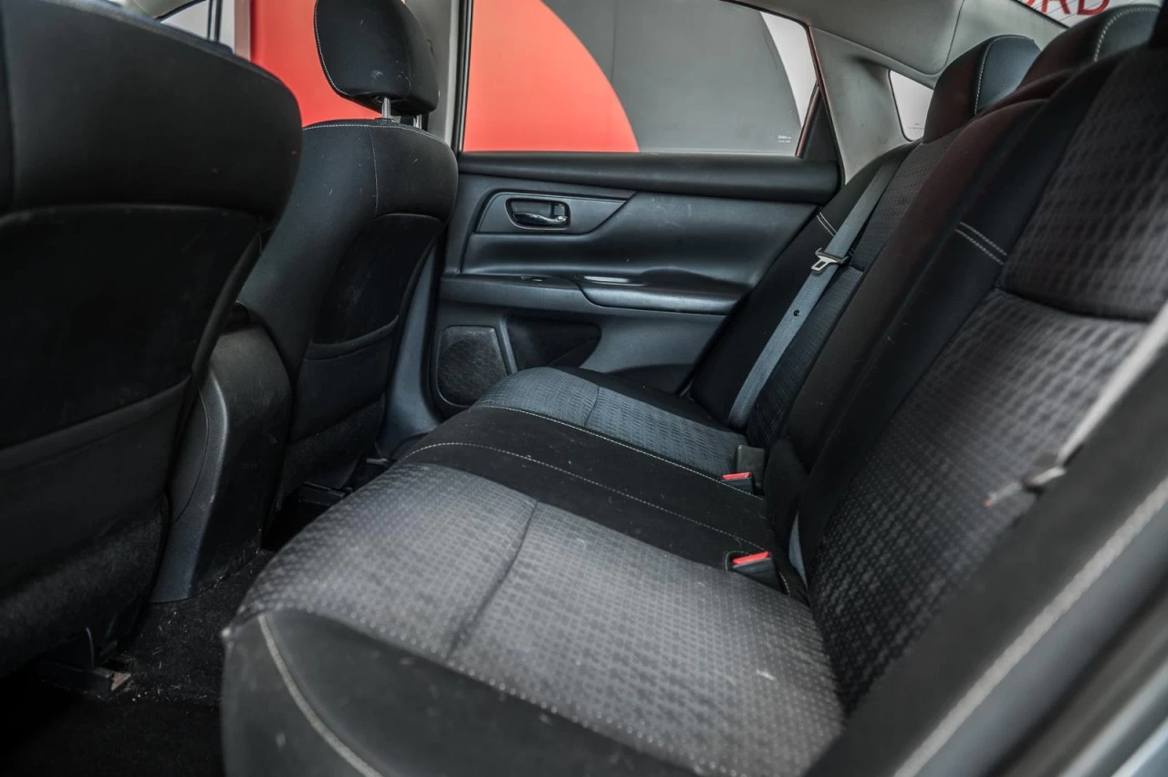 2016 Nissan Altima Automatique KM D'AUTOROUTE! Image principale