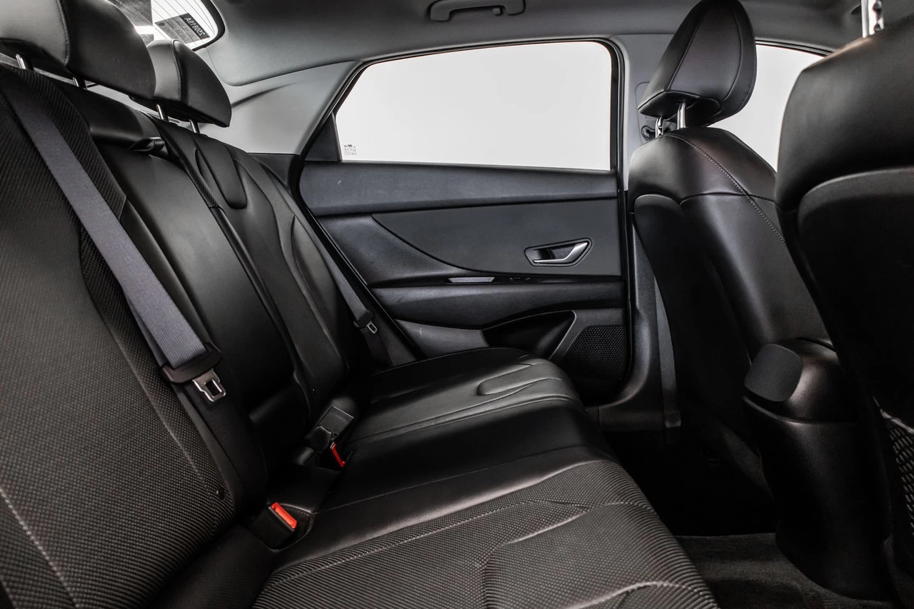 2021 Hyundai Elantra Ultimate Tech Image principale