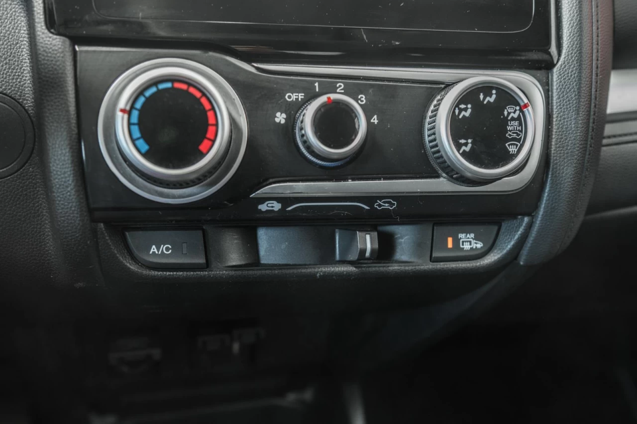 2015 Honda Fit Automatique - BAS KM - Garantie 1 AN Image principale