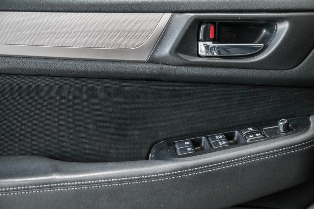 2015 Subaru Outback Touring 4 cylindres Garantie 1 AN Main Image