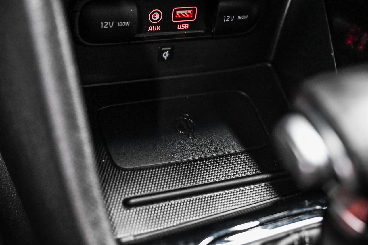 2019 Kia Niro Plug-In Hybrid Ex Main Image
