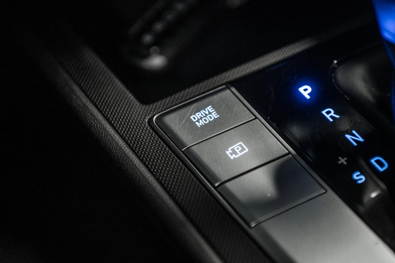 2022 Hyundai Elantra Preferred Image principale