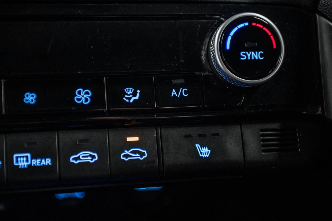 2023 Hyundai Elantra Preferred Tech Image principale